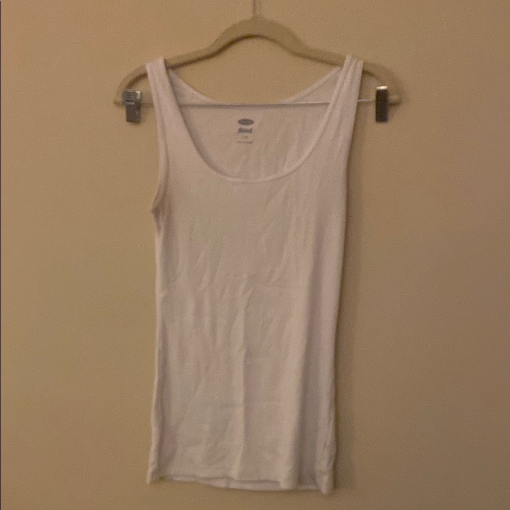 Old Navy White Fitted Sleeveless Tank Top